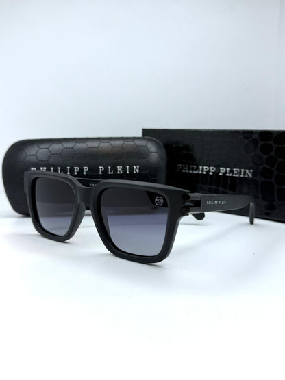 PHILIPP PLIEN | T07