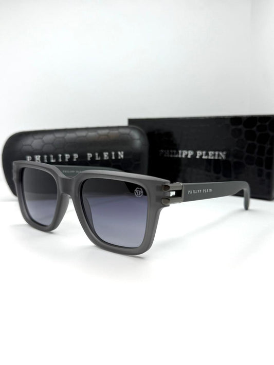 PHILIPP PLIEN | T08