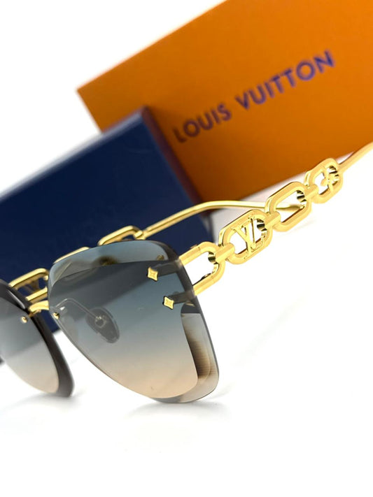 LOUIS VUITTON | T047