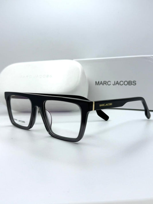 MARC JACOBS | T016