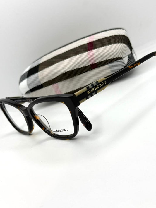BURBERRY | T020