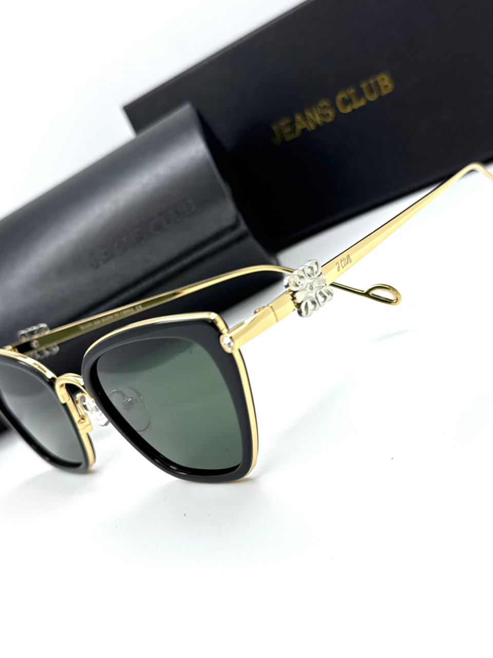 J.CLUB | T044