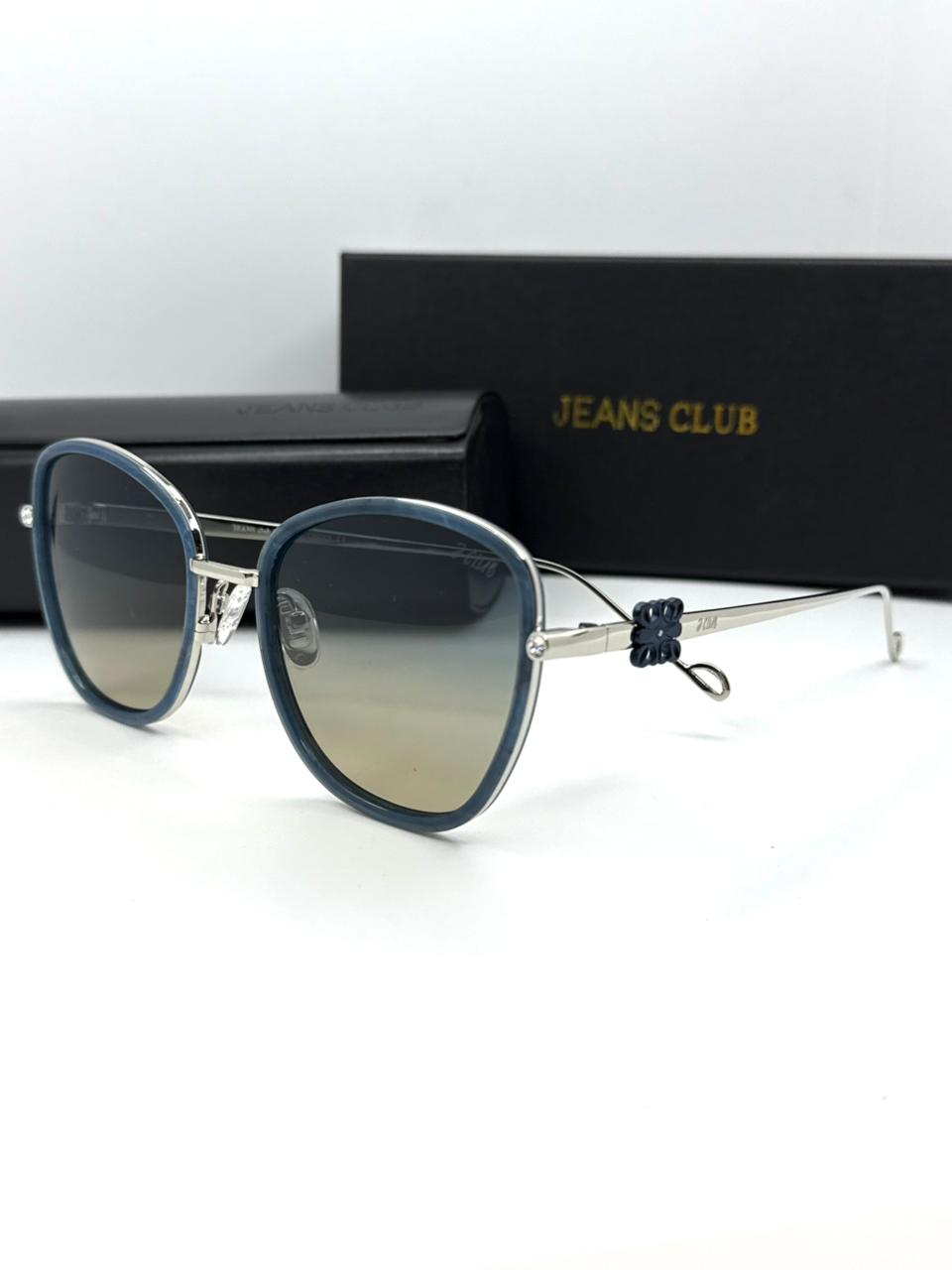 J.CLUB | T043