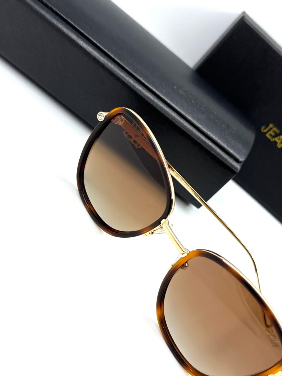 J.CLUB | T042