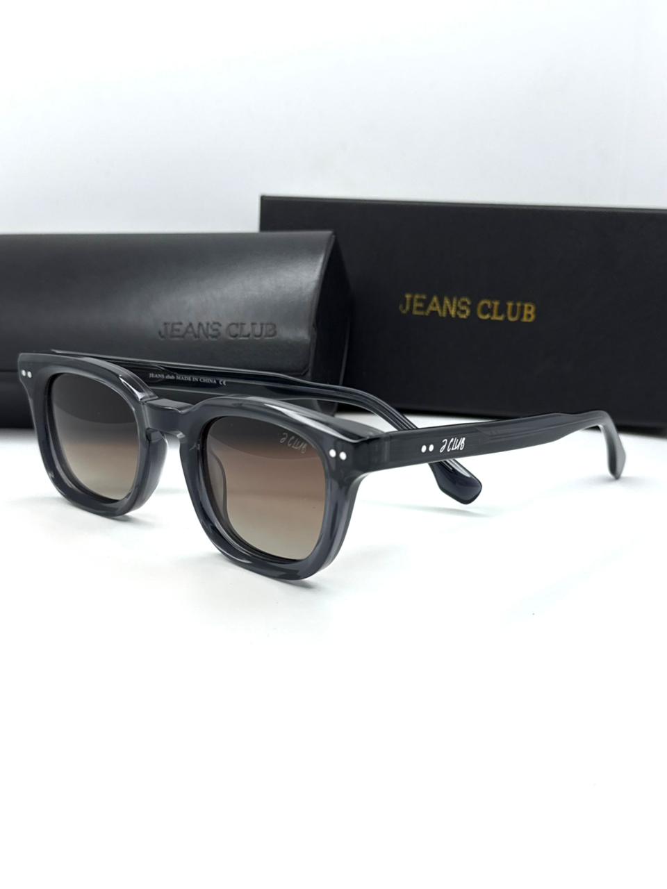J.CLUB | T032