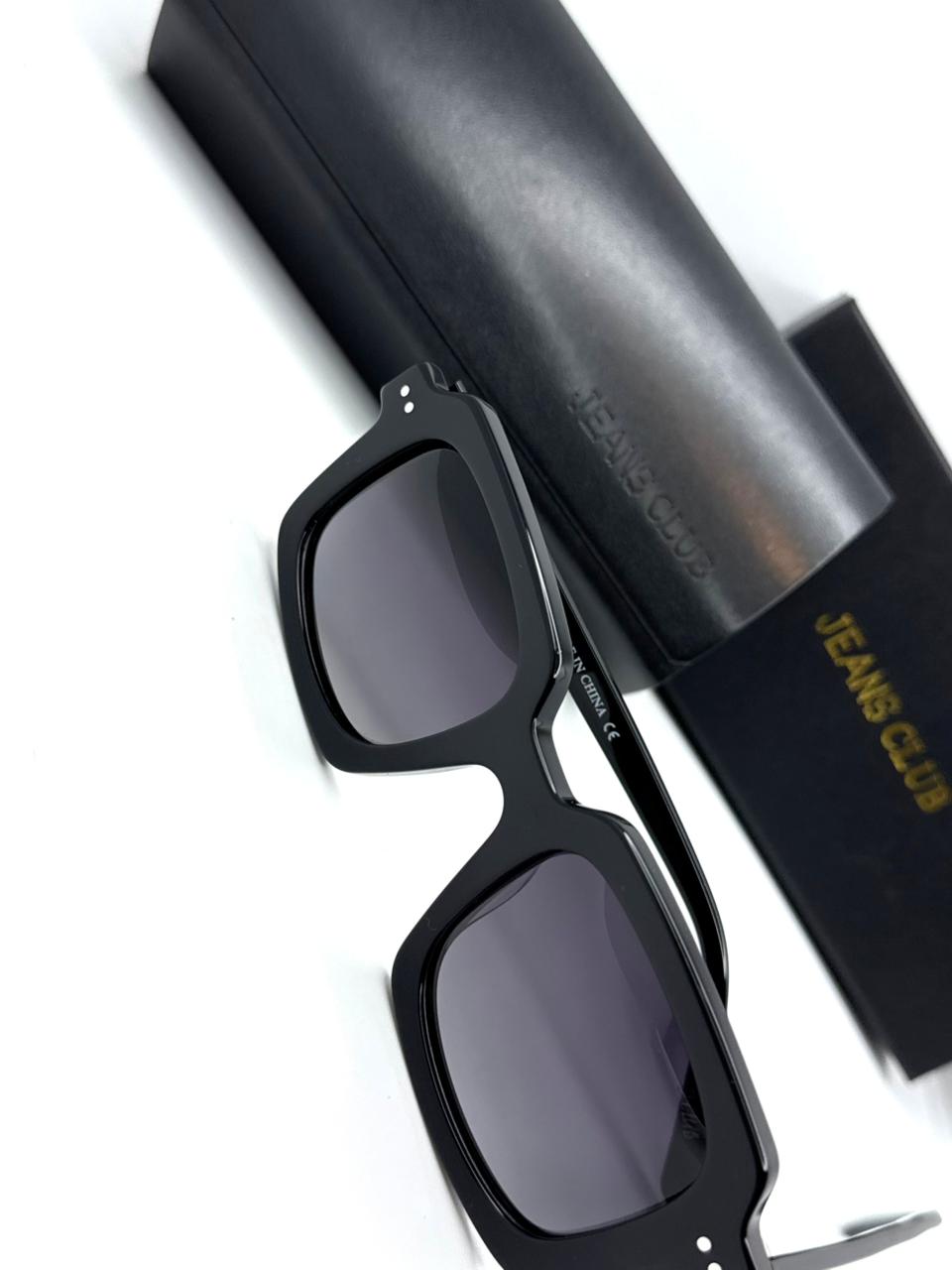 J.CLUB | T025