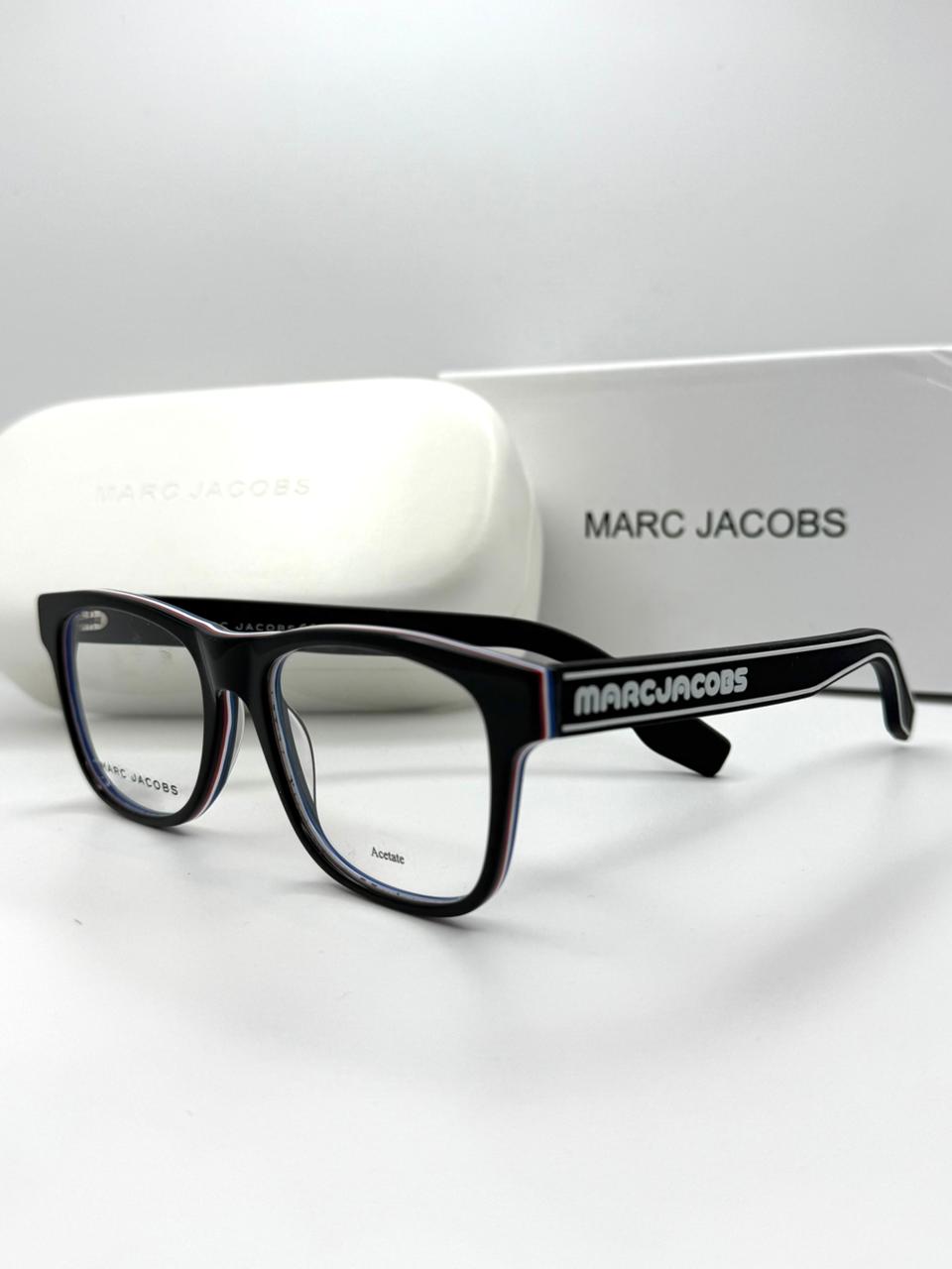 MARC JACOBS | T018