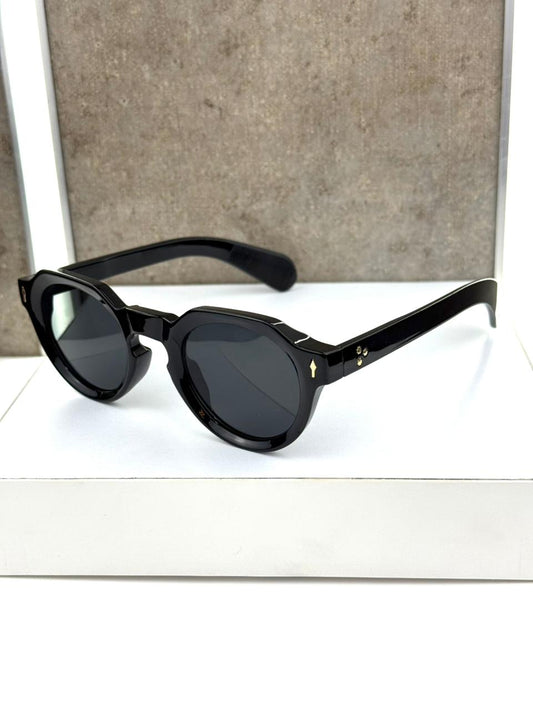 MOSCOT